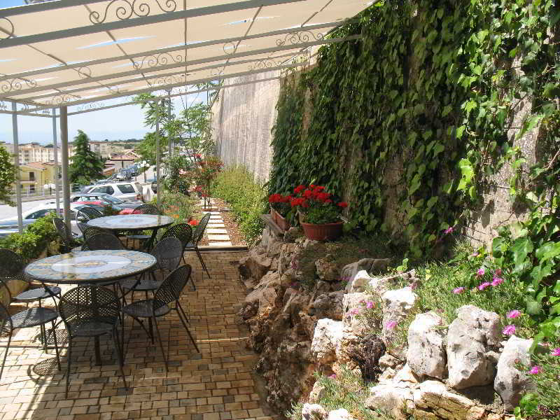 Hotel Vittoria San Giovanni Rotondo Kültér fotó