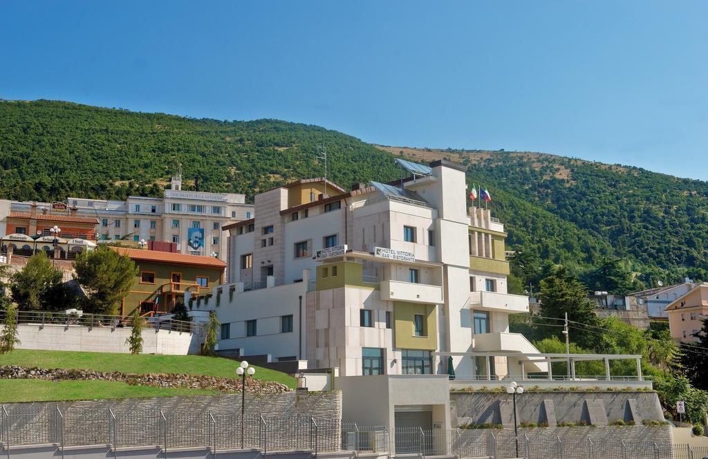 Hotel Vittoria San Giovanni Rotondo Kültér fotó