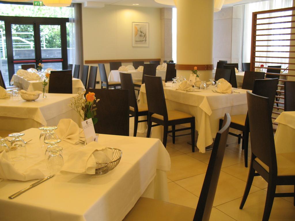 Hotel Vittoria San Giovanni Rotondo Kültér fotó